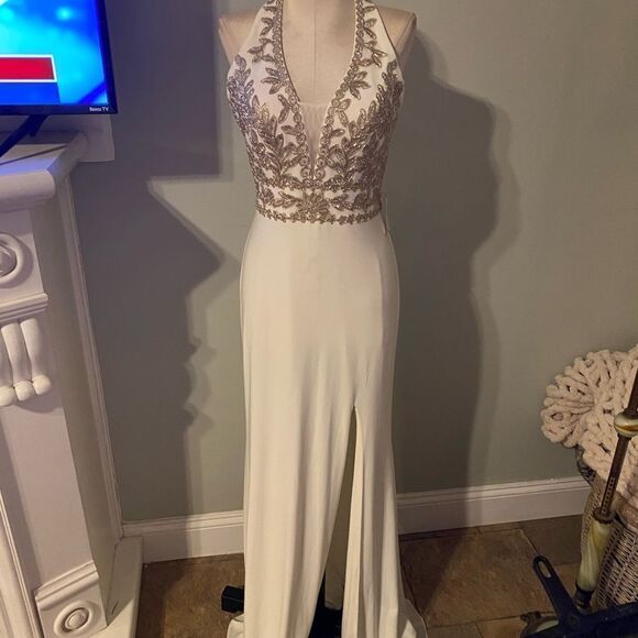 NWT Blondie Nights White gown Gold bodice accents Sz 3 - Picture 1 of 7